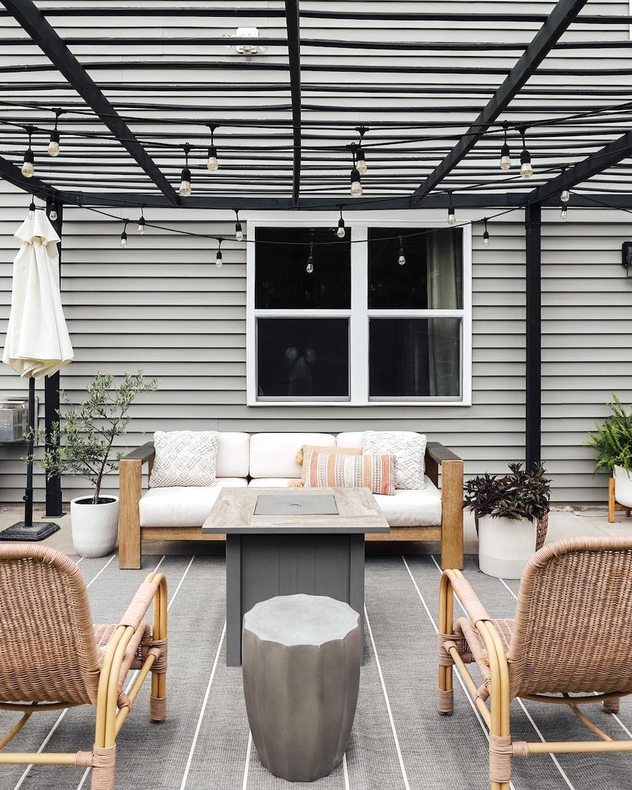 outdoor decor